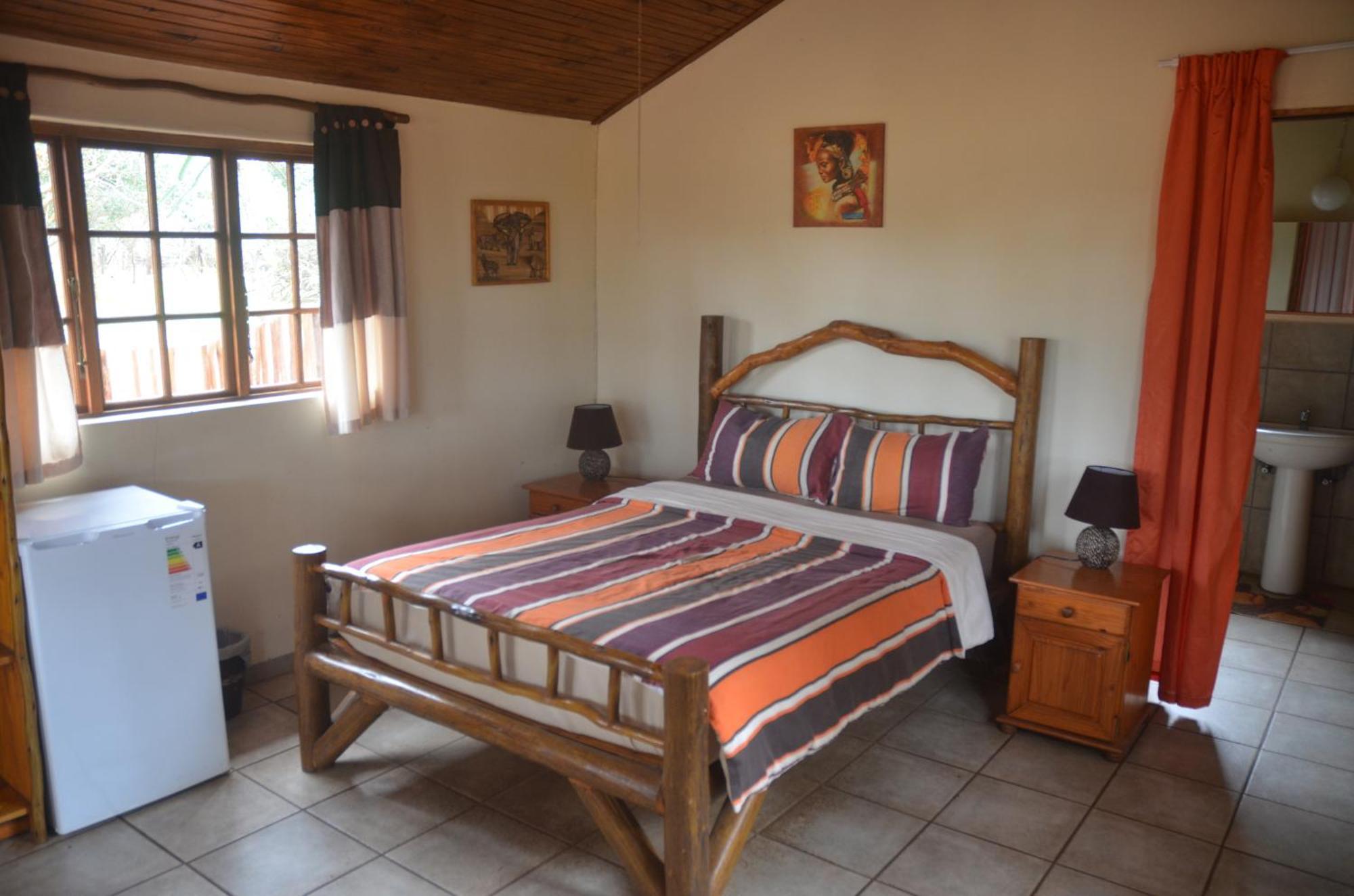 Bushbaby Lodge & Camping Hluhluwe Rum bild