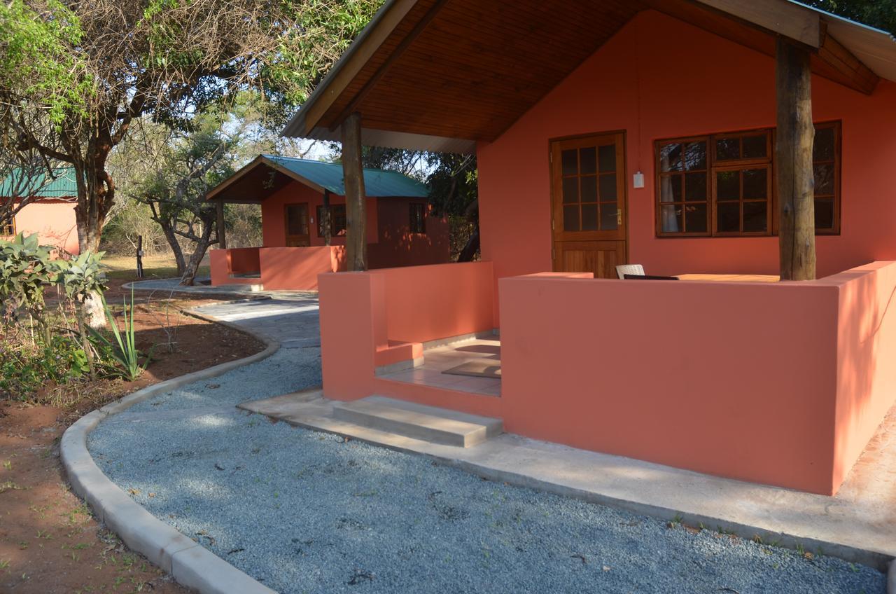 Bushbaby Lodge & Camping Hluhluwe Exteriör bild