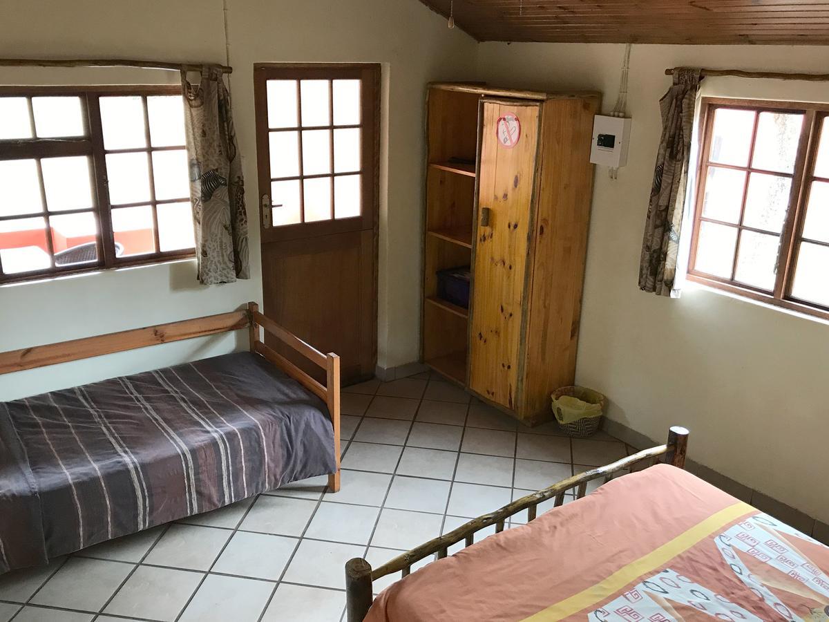 Bushbaby Lodge & Camping Hluhluwe Rum bild
